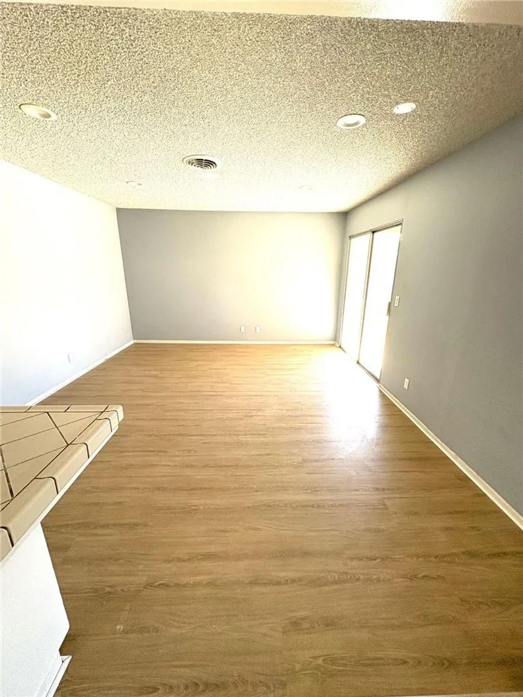 Photo of 504 Heyer Street, Lancaster, CA 93534 (MLS # GD26075877)