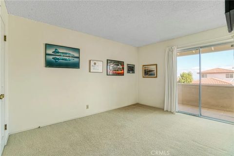 Tiny photo for 27415 Larchbluff Drive, Rancho Palos Verdes, CA 90275 (MLS # PV25238480)