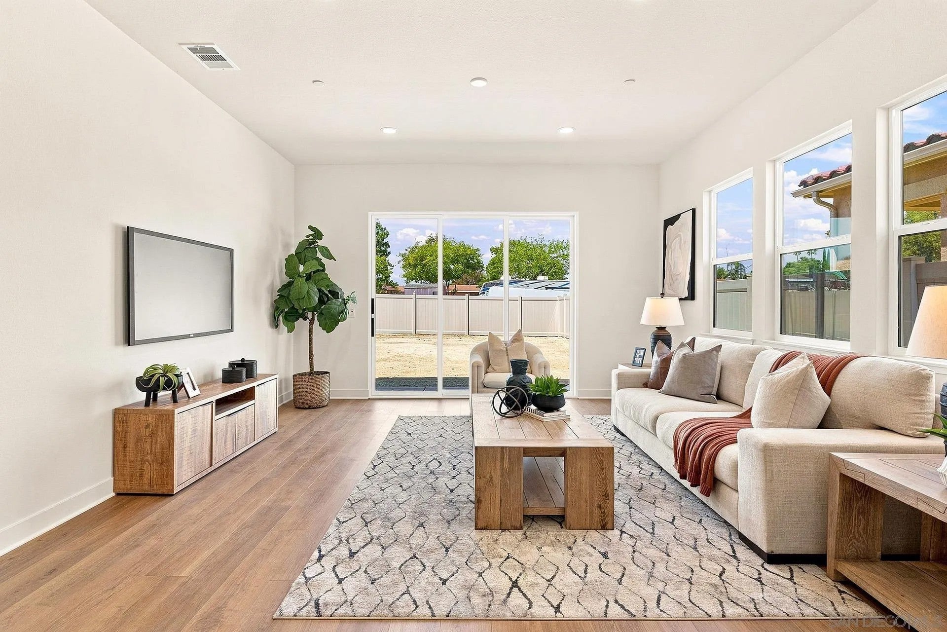 777 Michael Ct