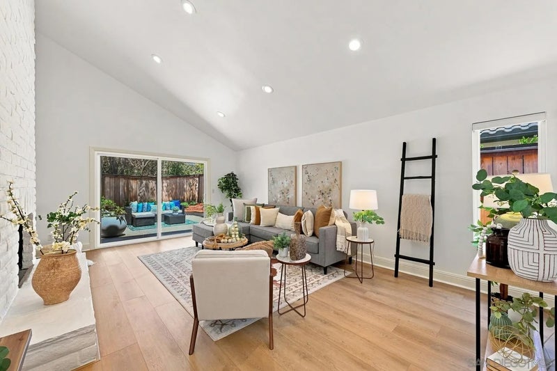 11080 Briarcliff