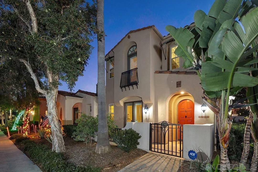 2793 E Bainbridge Road