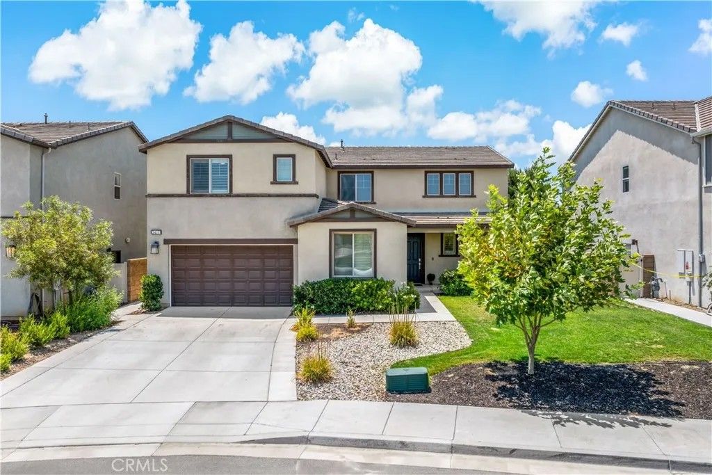 Photo of 34171 Willow Stone Street, Murrieta, CA 92563 (MLS # SW25160641)