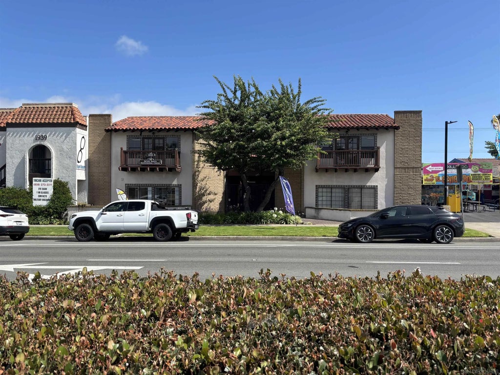 Photo of 1919 Grand #2A-2D AVE, San Diego, CA 92109 (MLS # 260018398)