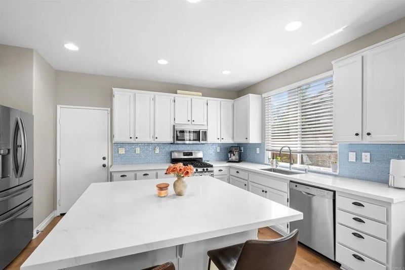 3259 Canyon View Drive