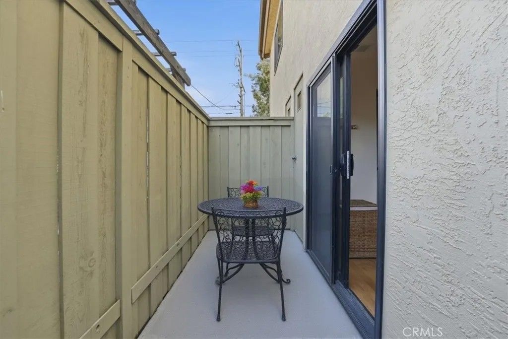 Photo of 1280 Robinson Ave, San Diego, CA 92103 (MLS # ND26002389)