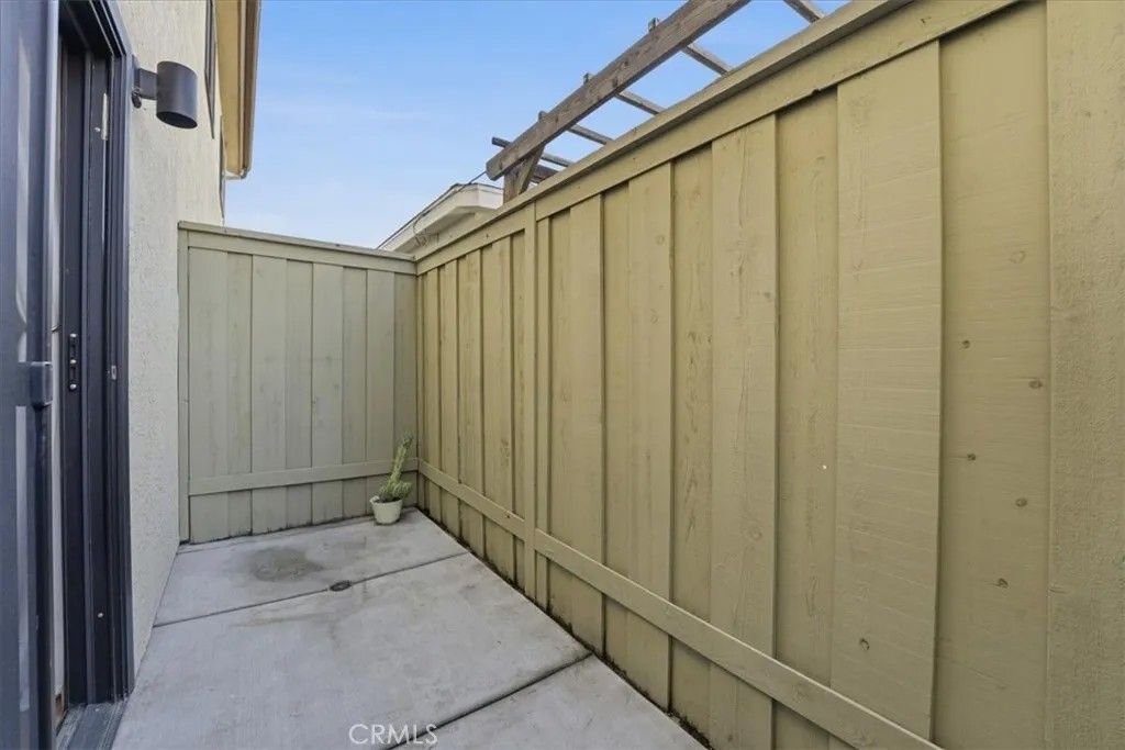 Photo of 1280 Robinson Ave, San Diego, CA 92103 (MLS # ND26002389)