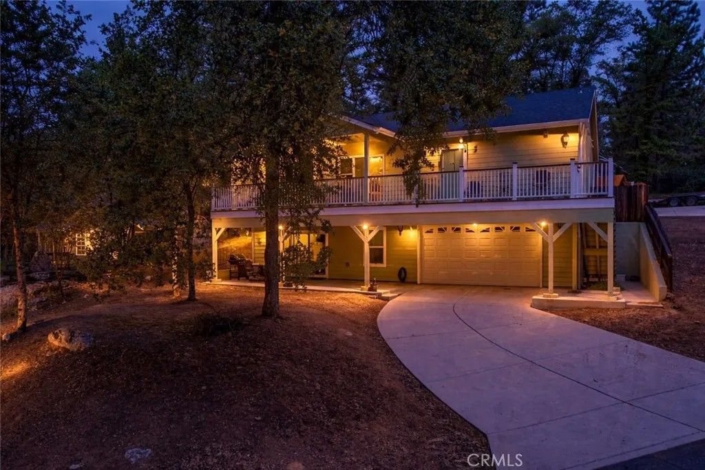 Photo of 48441 Woodbend Court, Oakhurst, CA 93644 (MLS # FR26083783)