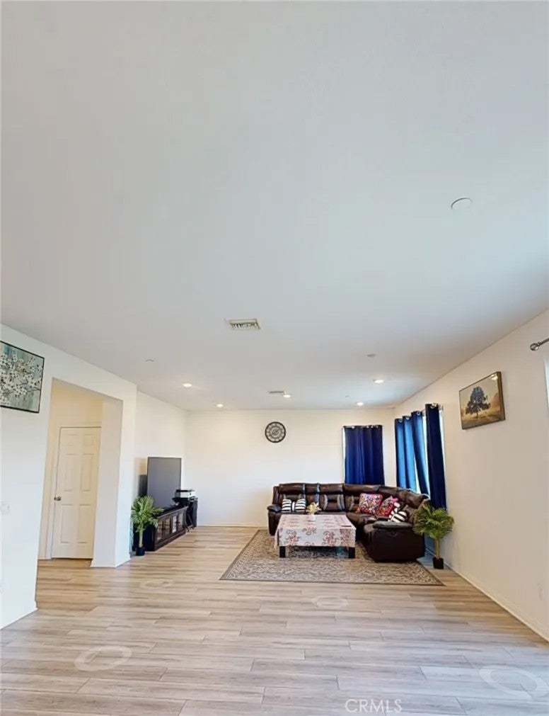 Photo of 25857 Oak Springs, Homeland, CA 92548 (MLS # IV25234037)