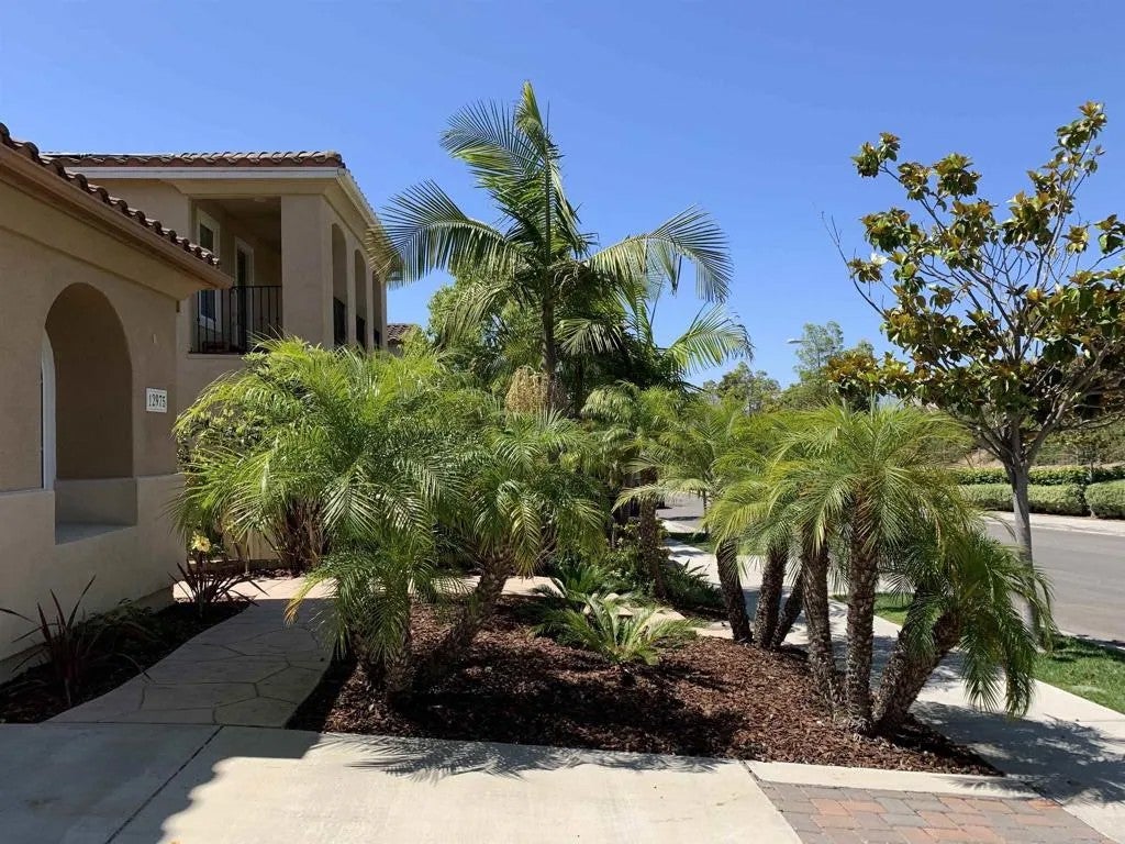 12975 Flintwood Way