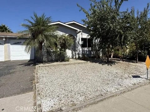 Photo of 4658 Calle De Retiro, Oceanside, CA 92057 (MLS # IV26197659)