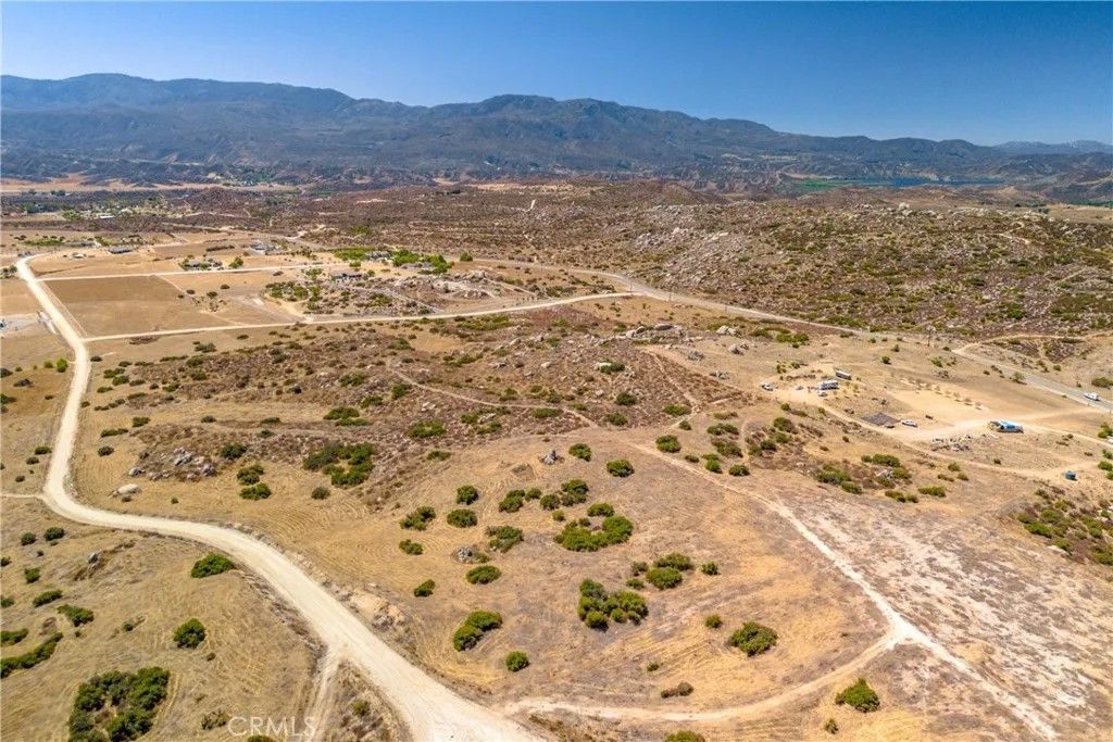 Photo of 41185 Jojoba Hills, Aguanga, CA 92536 (MLS # SW25207446)