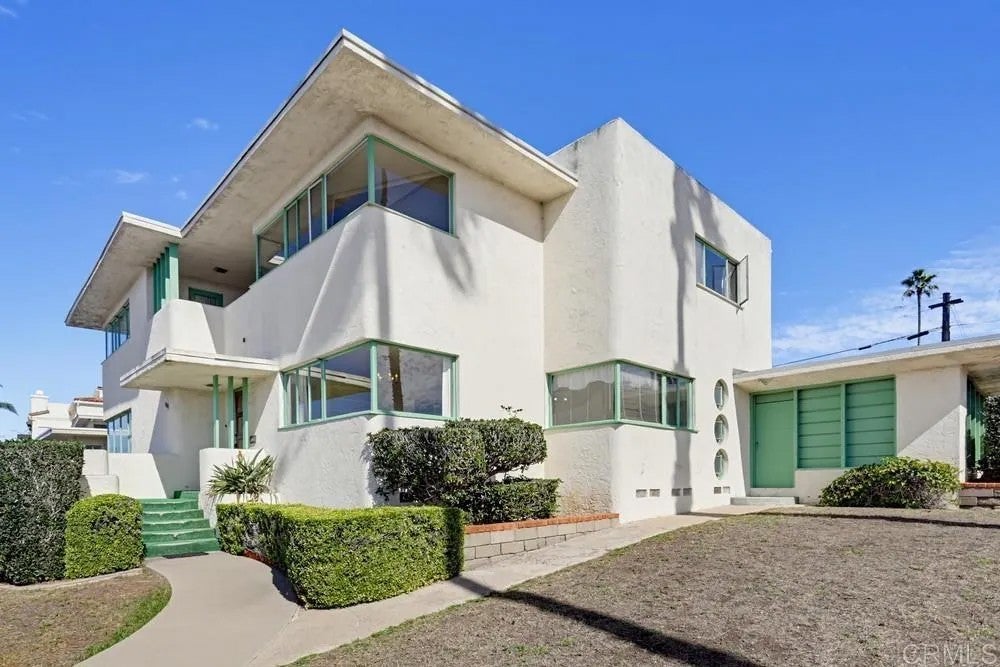 1005 Alexandria Dr