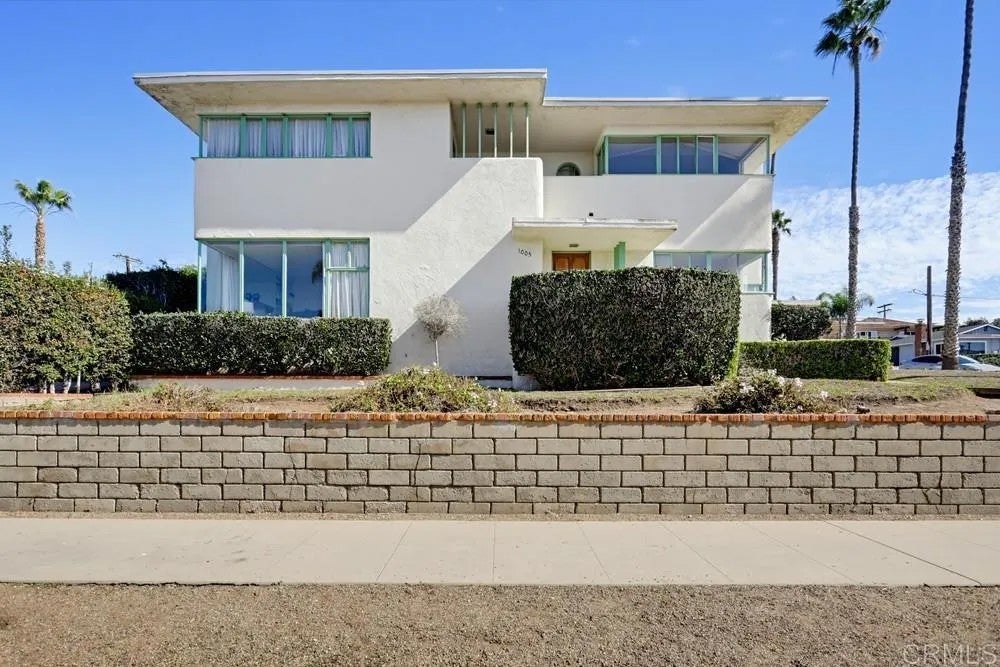 1005 Alexandria Dr