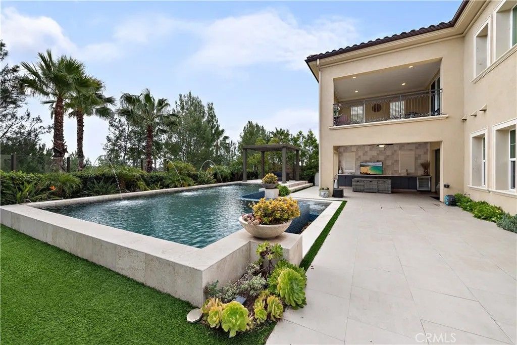 Photo of 10 Hyacinth, Lake Forest, CA 92630 (MLS # OC26071272)