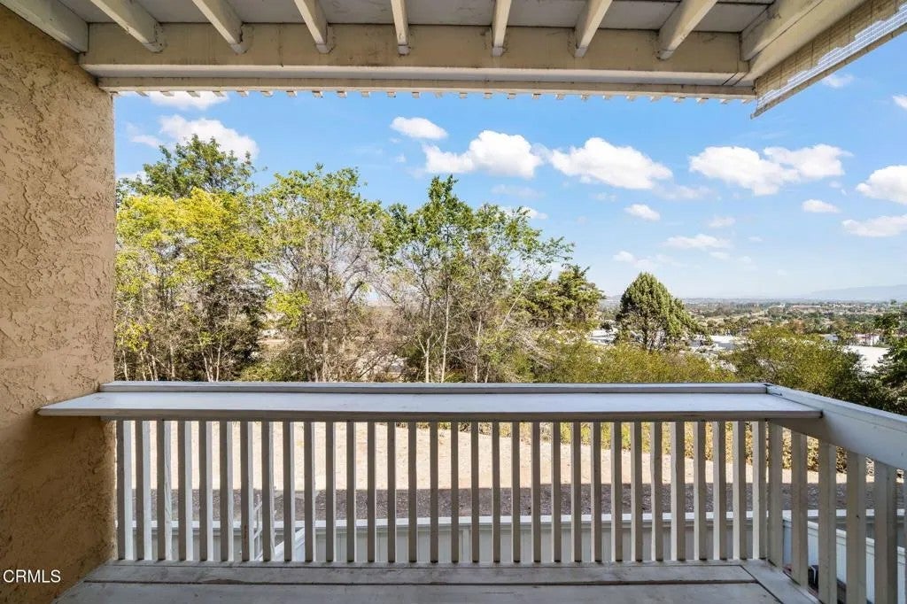Photo of 4262 Mesa Vista Way #6, Oceanside, CA 92057 (MLS # V1-39057)