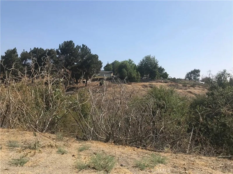 6401 Peralta