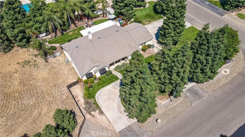 1155 Lady Di Court
