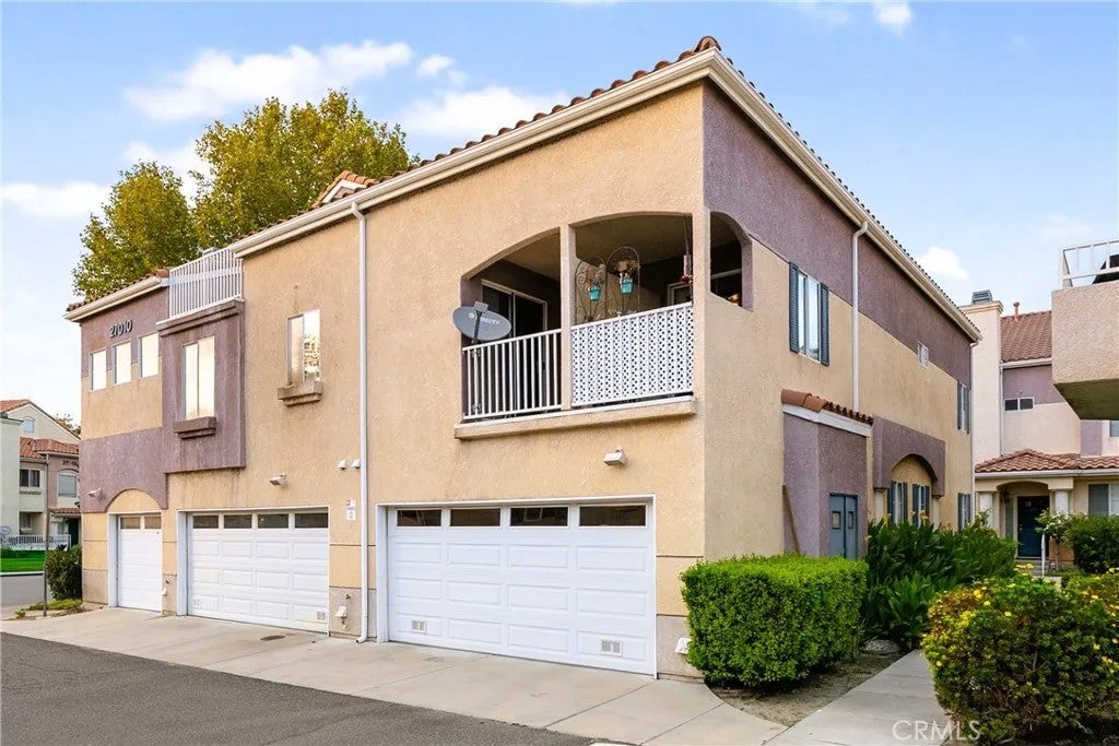 27010 Karns Court 61202