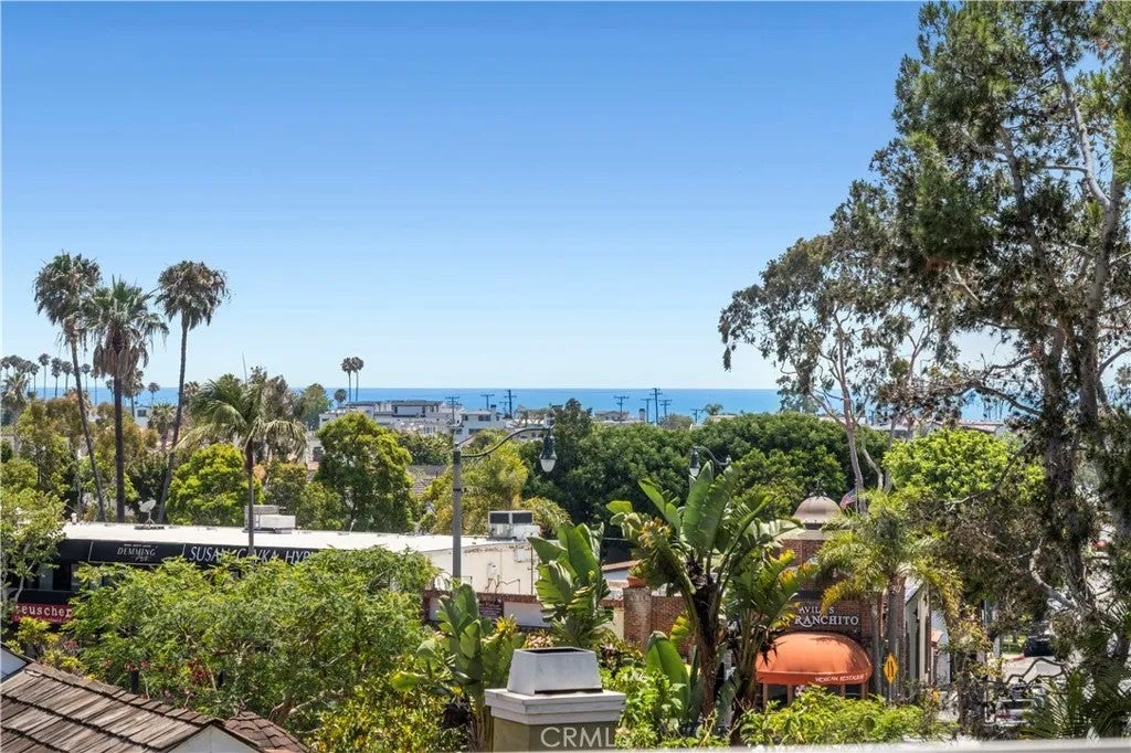 2541 Point Del Mar