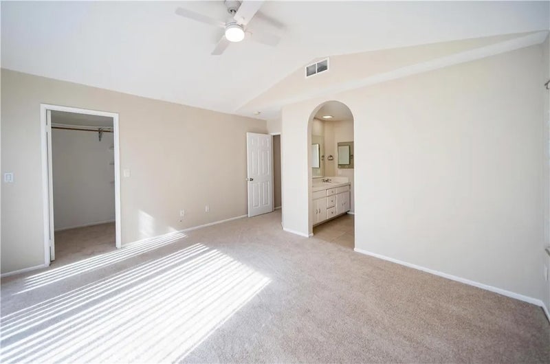 28775 Bridge Water Lane