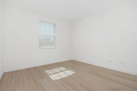 Tiny photo for 13800 Torrey Del Mar Dr, San Diego, CA 92130 (MLS # 250039205)