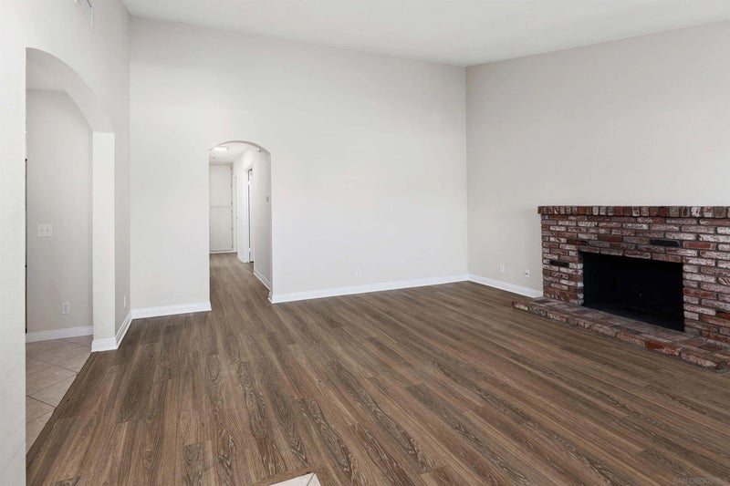 1825 Donahue Dr.
