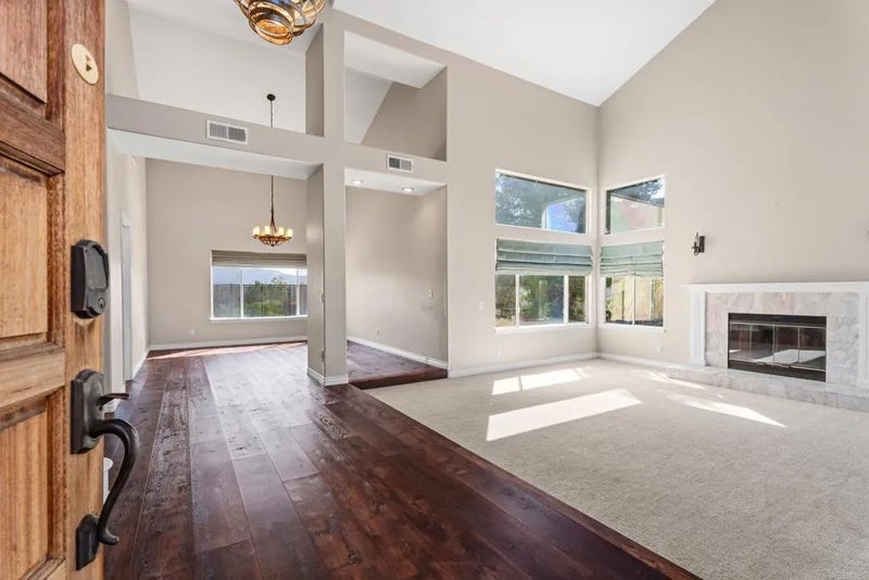 15979 Gantry Way