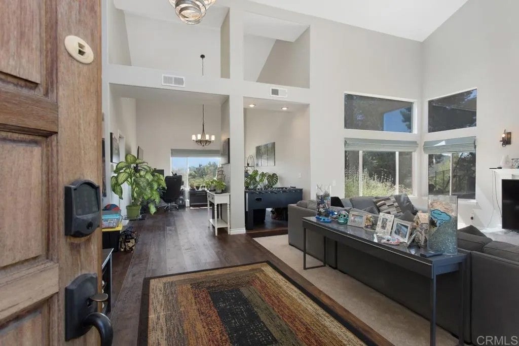 15979 Gantry Way