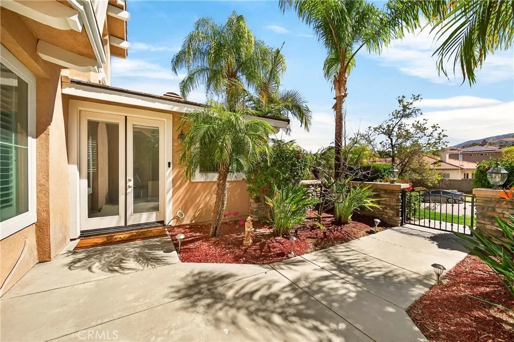 1749 Tamarron Drive