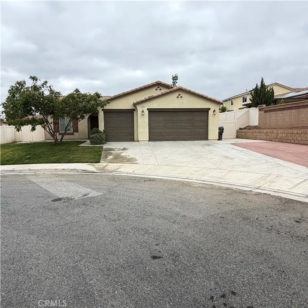 Photo of 1349 Acanthus Ln, Beaumont, CA 92223 (MLS # IG26112346)