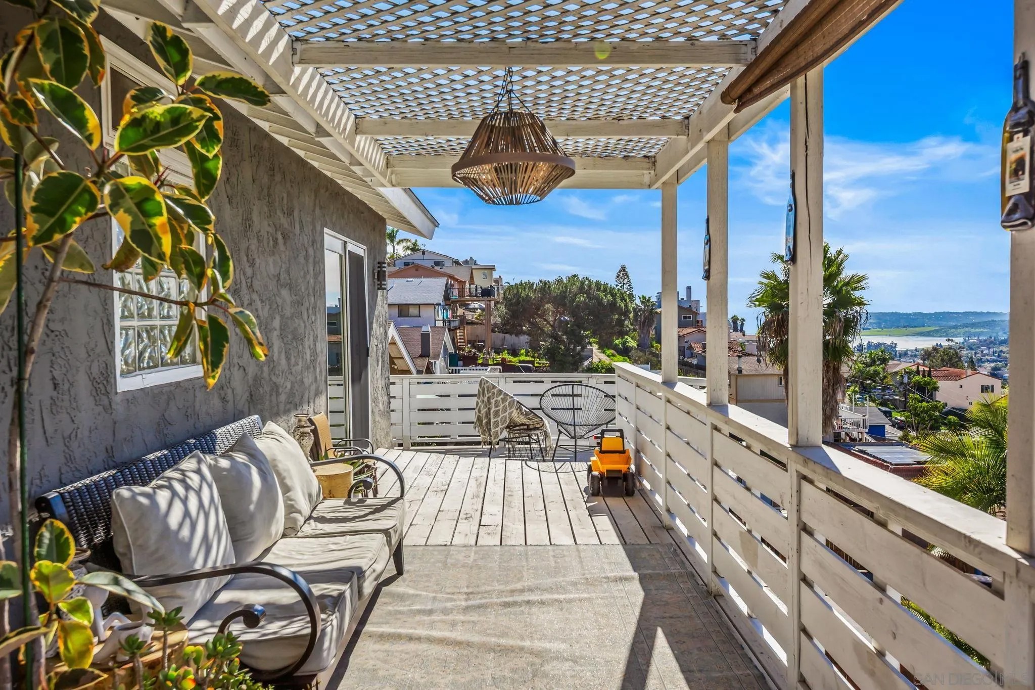 1410 San Bernardino Ave