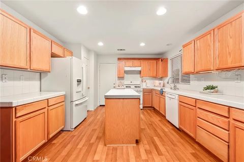 Tiny photo for 43635 Castle Circle, Lancaster, CA 93535 (MLS # SR25252078)