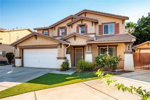 Tiny photo for 43635 Castle Circle, Lancaster, CA 93535 (MLS # SR25252078)