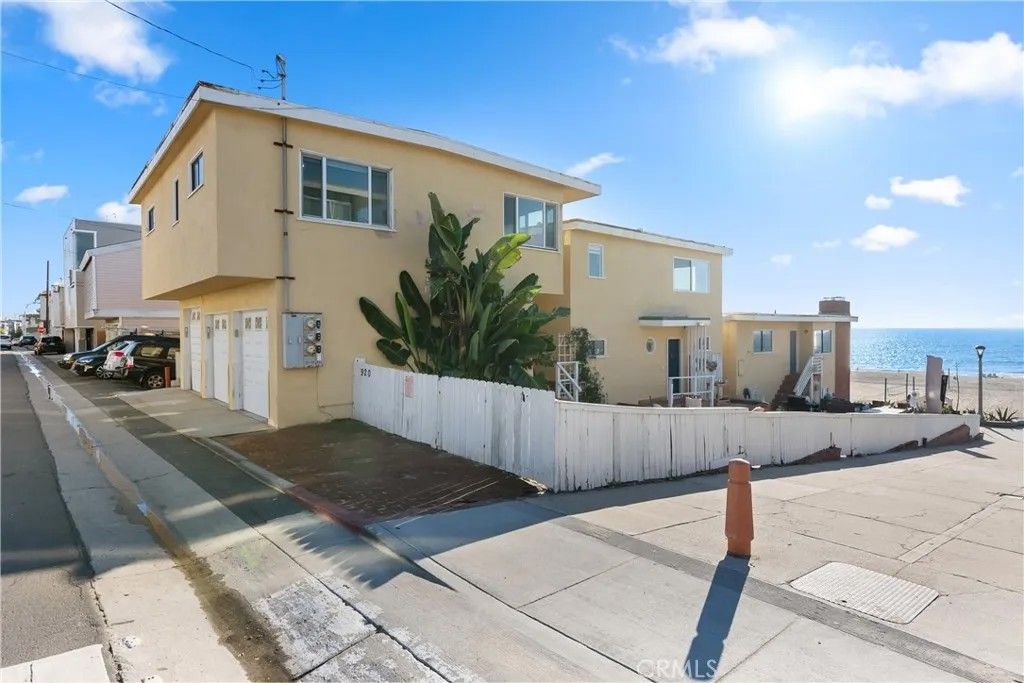 Photo of 920 The Strand, Manhattan Beach, CA 90266 (MLS # OC26043254)