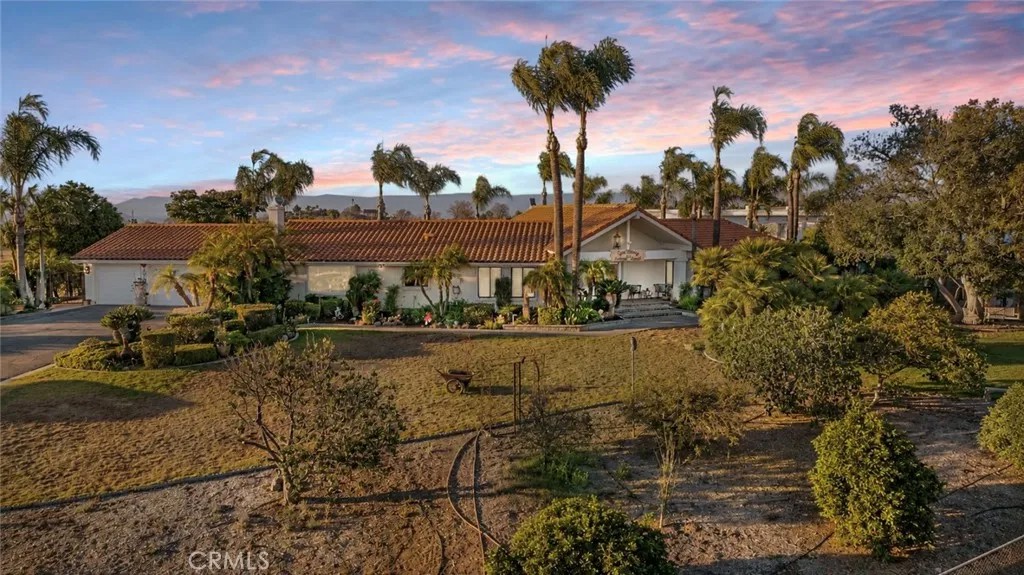 17850 Vista Del Lago