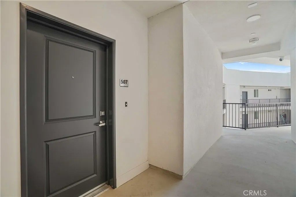 Photo of 8750 Sepulveda Boulevard #311, North Hills, CA 91343 (MLS # SR26082957)