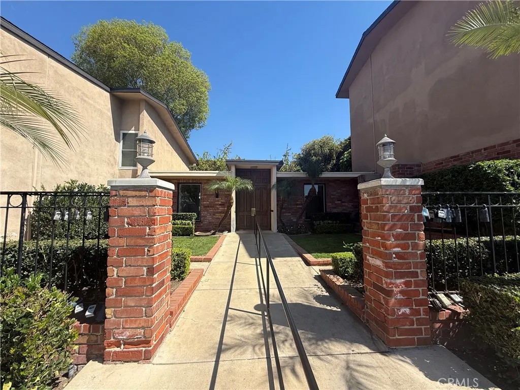 12200 Montecito Road D221
