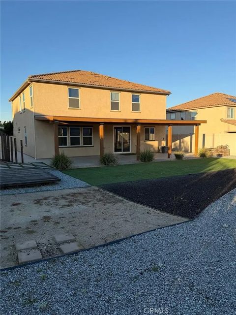 Tiny photo for 4009 Elderberry Rdg, Lake Elsinore, CA 92530 (MLS # PW25248514)