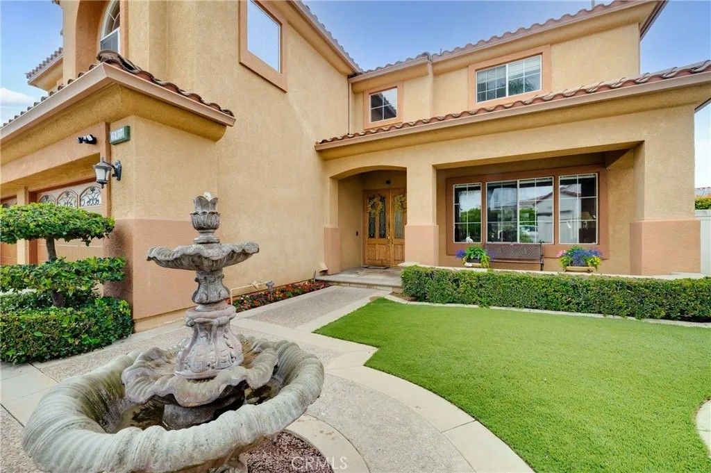 Photo of 6137 Ridgemont CIR, La Verne, CA 91750 (MLS # PF26097523)