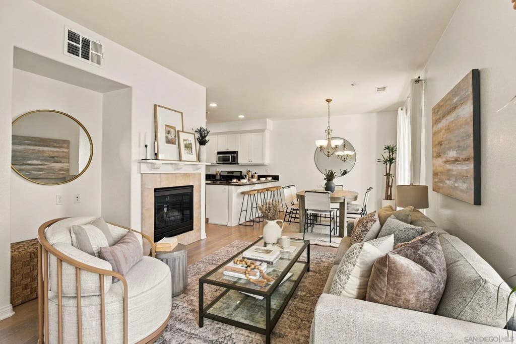 Photo of 845 Harbor Cliff Way #305, Oceanside, CA 92054 (MLS # 260020450)