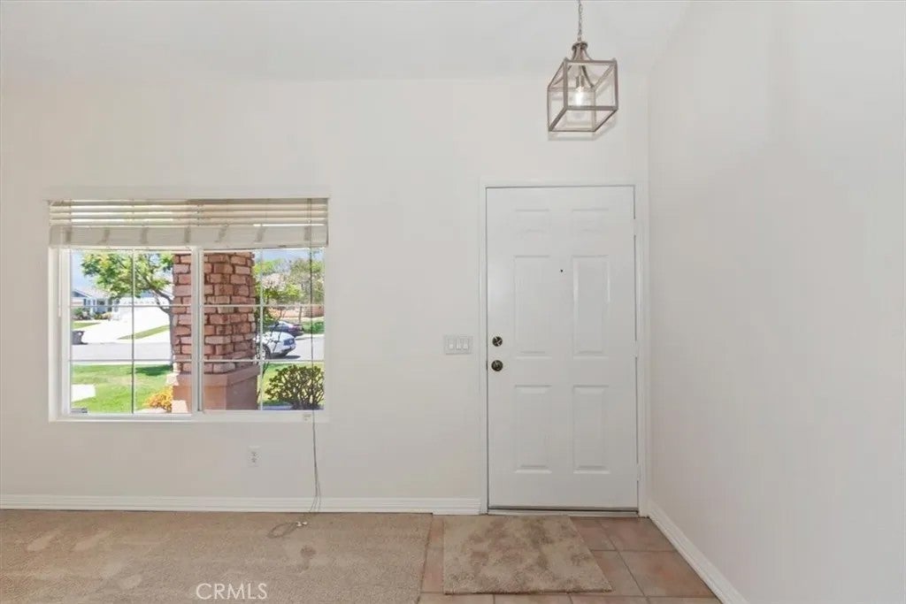15355 Darlene