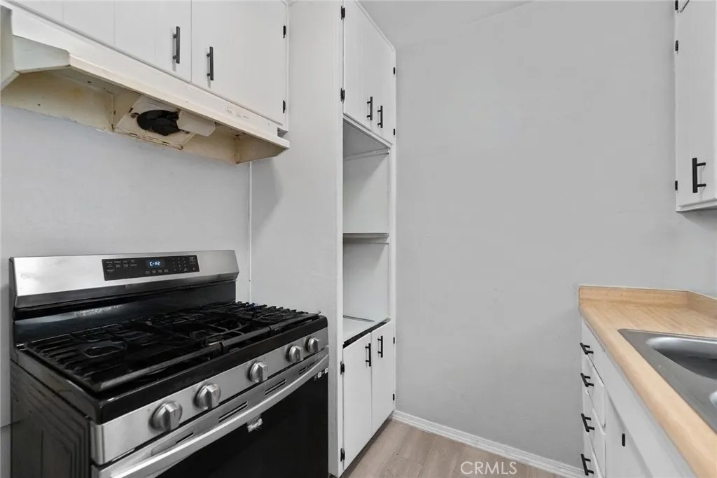 17607 Mackay