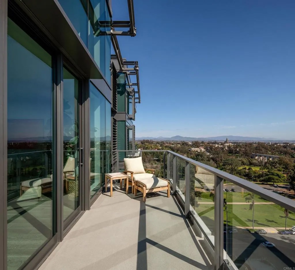 2855 Fifth Avenue 1304