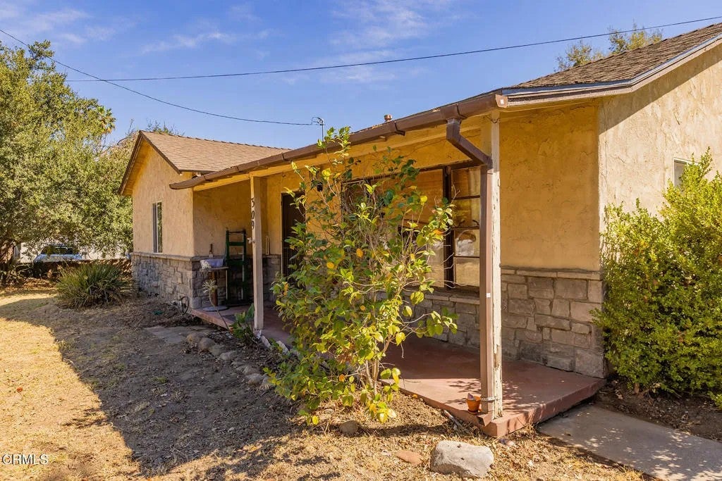 309 Grand Avenue