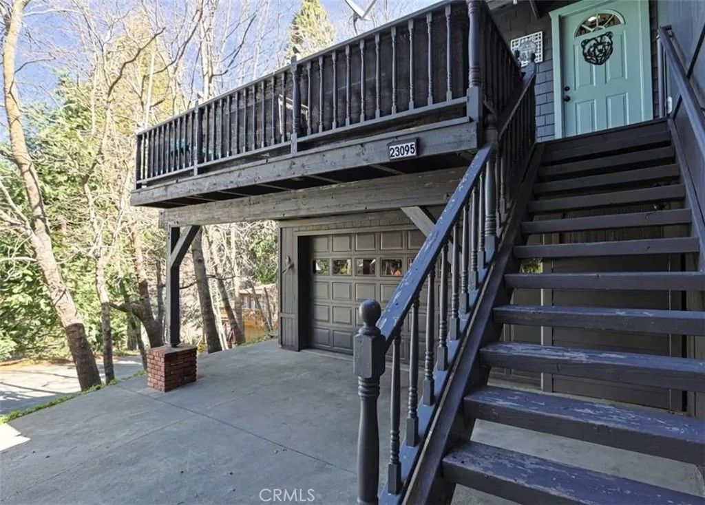 Photo of 23095 Hemlock Ln, Crestline, CA 92325 (MLS # OC26049575)