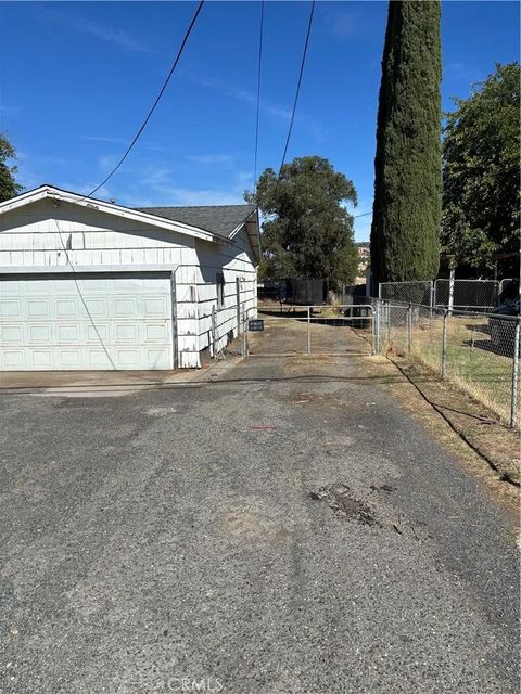 Tiny photo for 652 Plumas Ave, Oroville, CA 95965 (MLS # OR25247748)