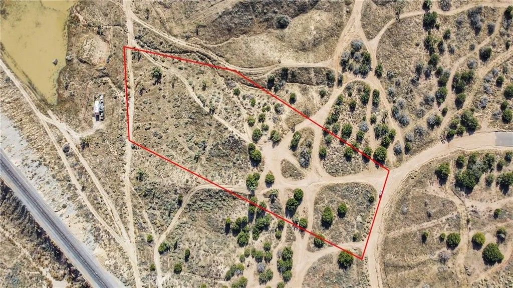 Photo of 0 Heartland, Oak Hills, CA 92344 (MLS # HD26107907)