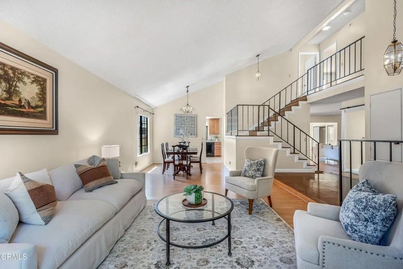 20150 Stagg Street
