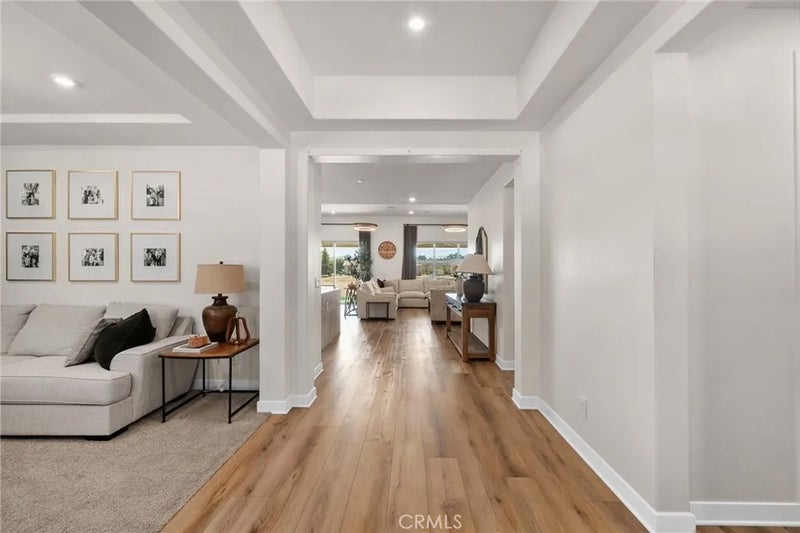 16155 New Canaan