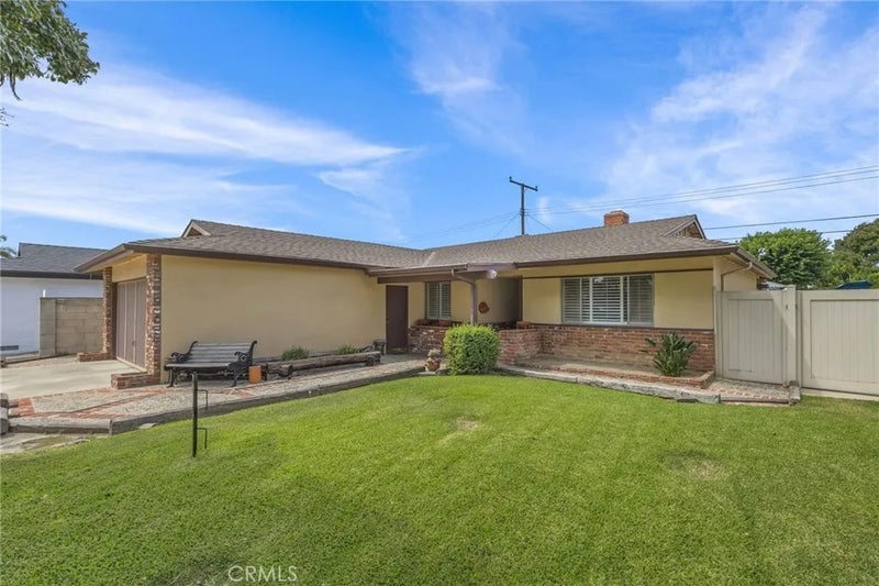 506 S Everglade